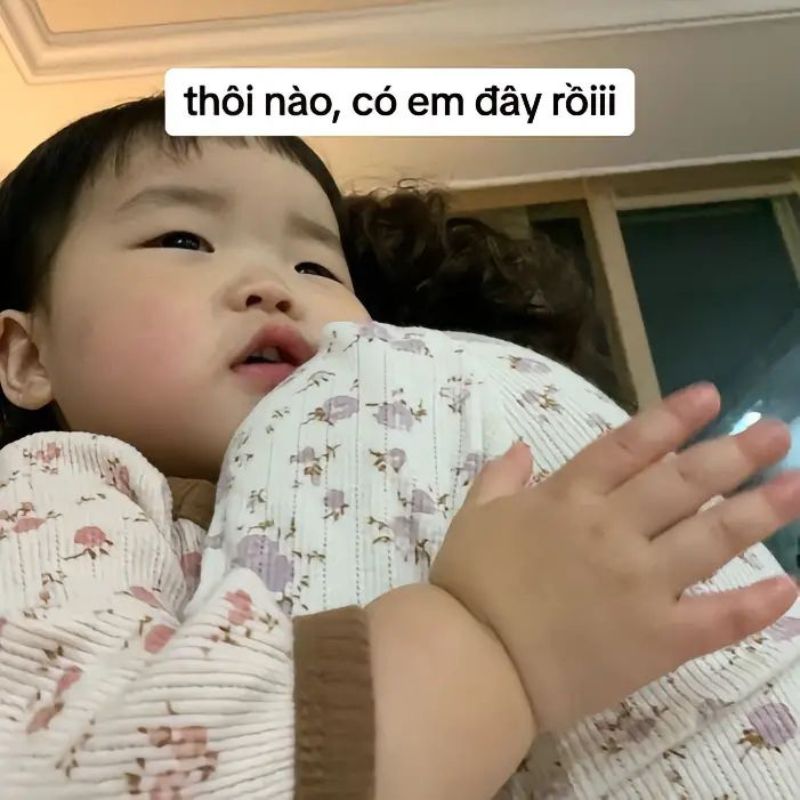 Hình meme an ủi vỗ về người yêu
