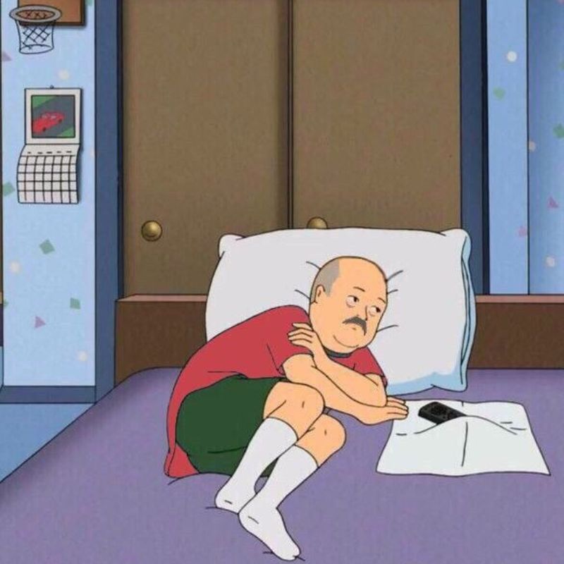 Meme mệt mỏi nằm dài