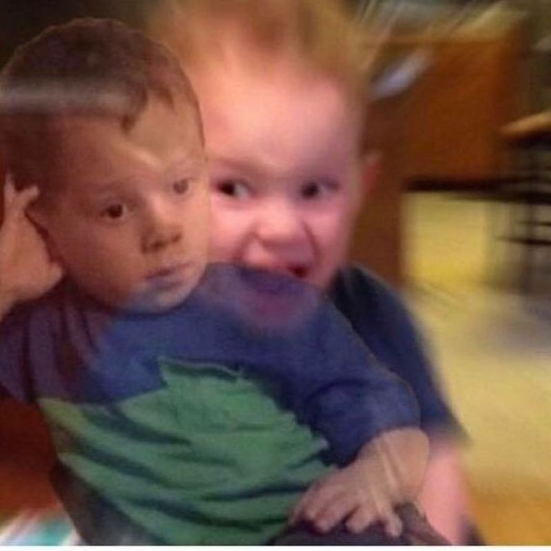Meme suy nghĩ hoảng loạn